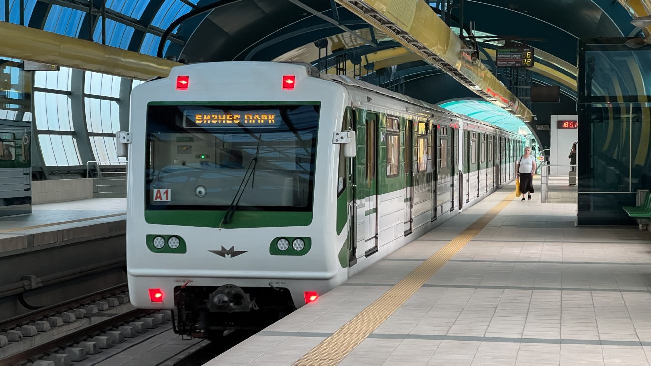 София, 81-717.4К № 1020