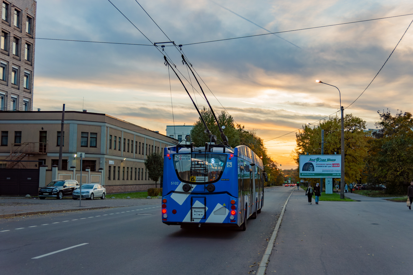 Санкт-Петербург, ВМЗ-6215.01 «Премьер» № 5102