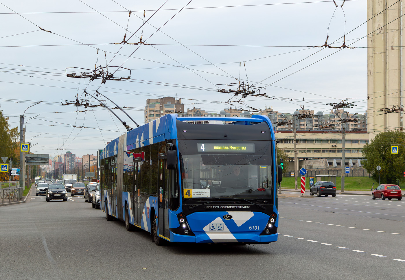 Sankt Petersburg, VMZ-6215.01 “Premier” Nr. 5101
