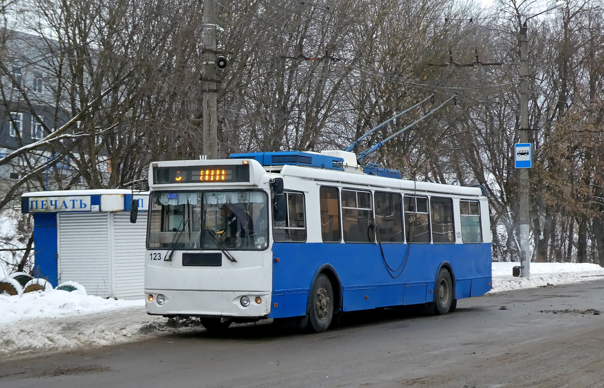 Калуга, ЗиУ-682Г-016.02 № 123