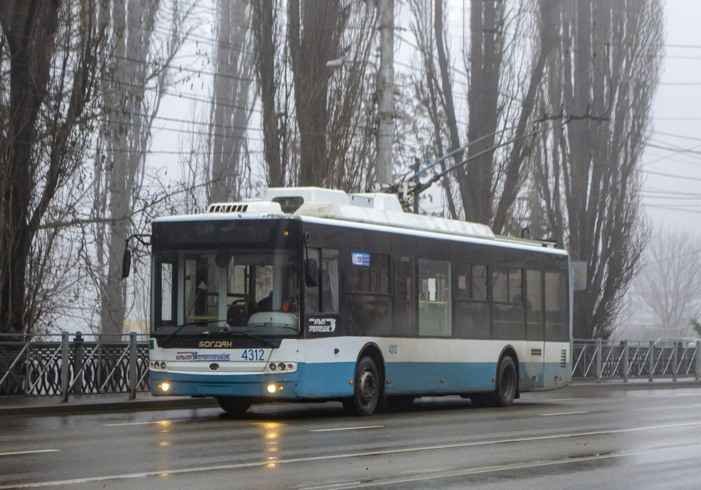 Крымский троллейбус, Богдан Т70110 № 4312