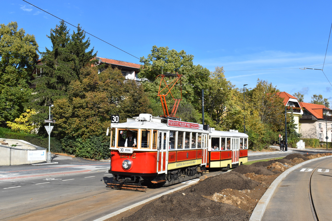 Прага, Ringhoffer DSM № 2272; Прага — Строительство и oткрытие новой трамвайной линии Divoká Šárka — Dědina