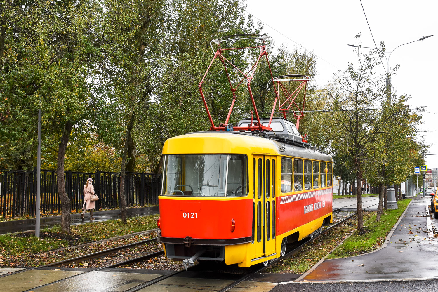 Москва, Tatra T3SU (двухдверная) № 0121