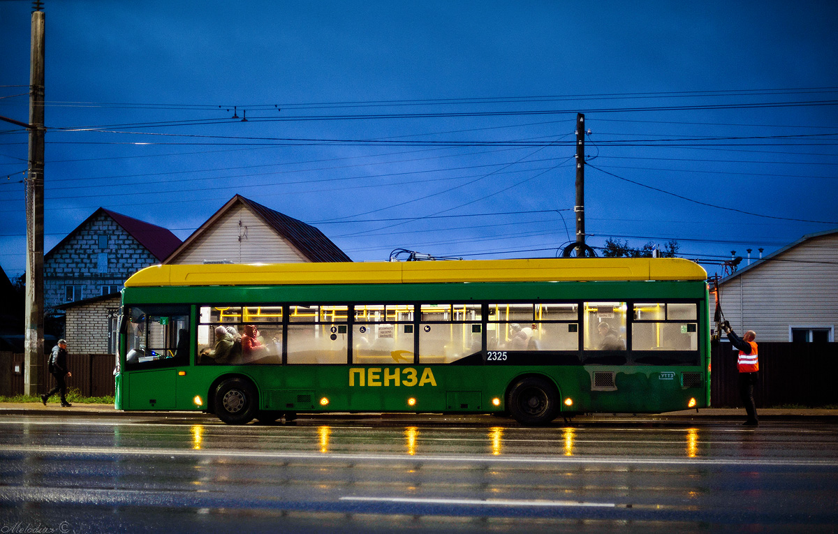 Пенза, УТТЗ-6241.01 «Горожанин» № 2325