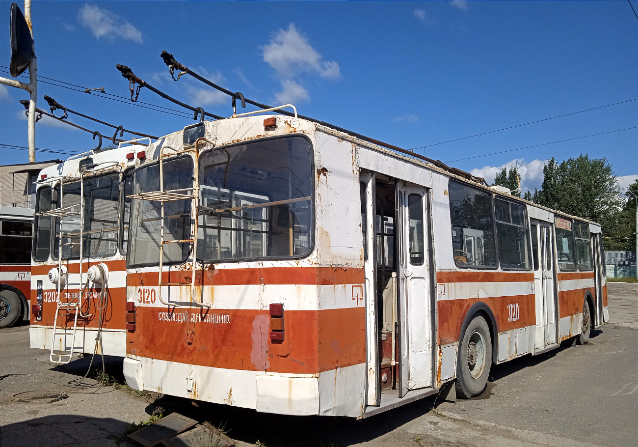 Самара, ЗиУ-682В-012 [В0А] № 3120; Самара — Троллейбусное депо № 3