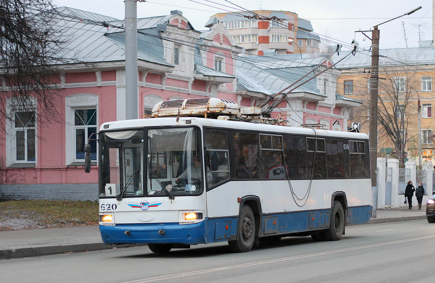Киров, БТЗ-52768Р № 620