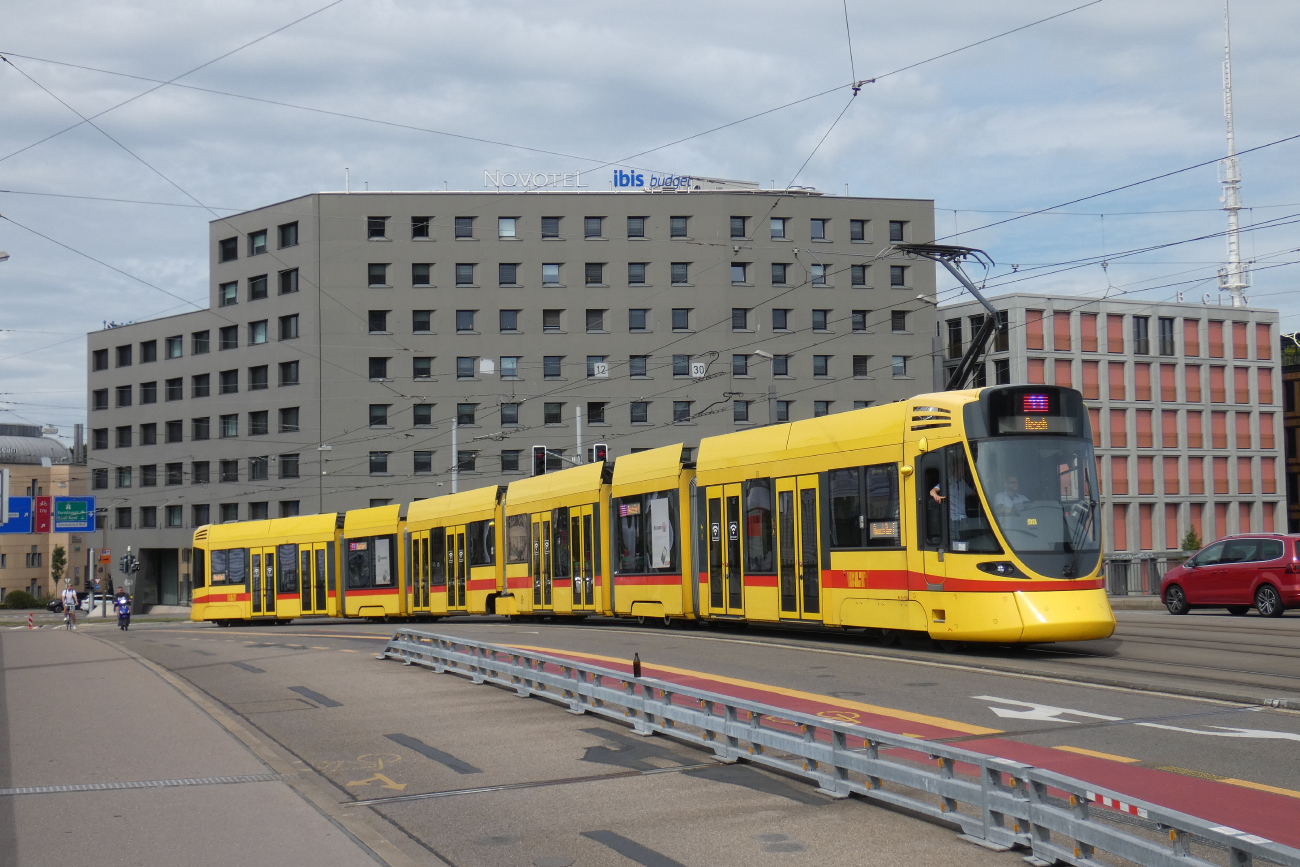 Bazylea, Stadler Tango ER Be 6/10 Nr 174