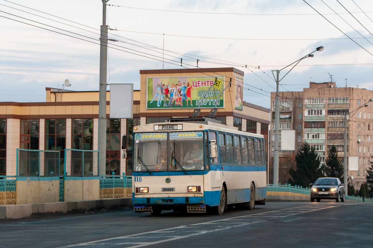 Ровно, Škoda 14Tr89/6 № 110