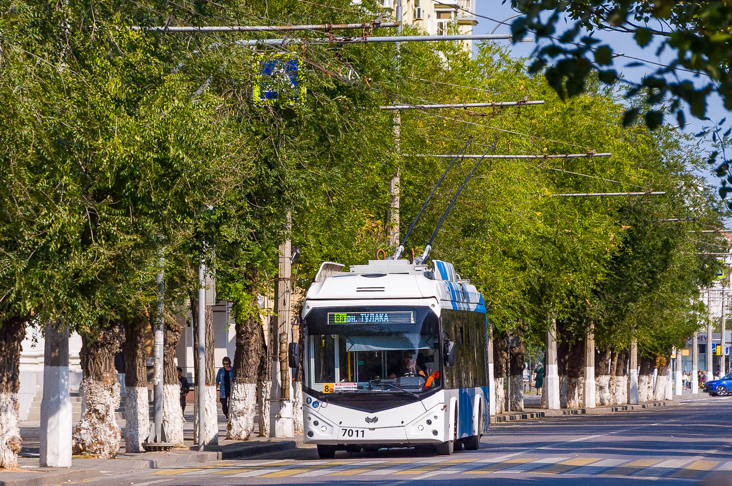 Волгоград, БКМ 32100D № 7011