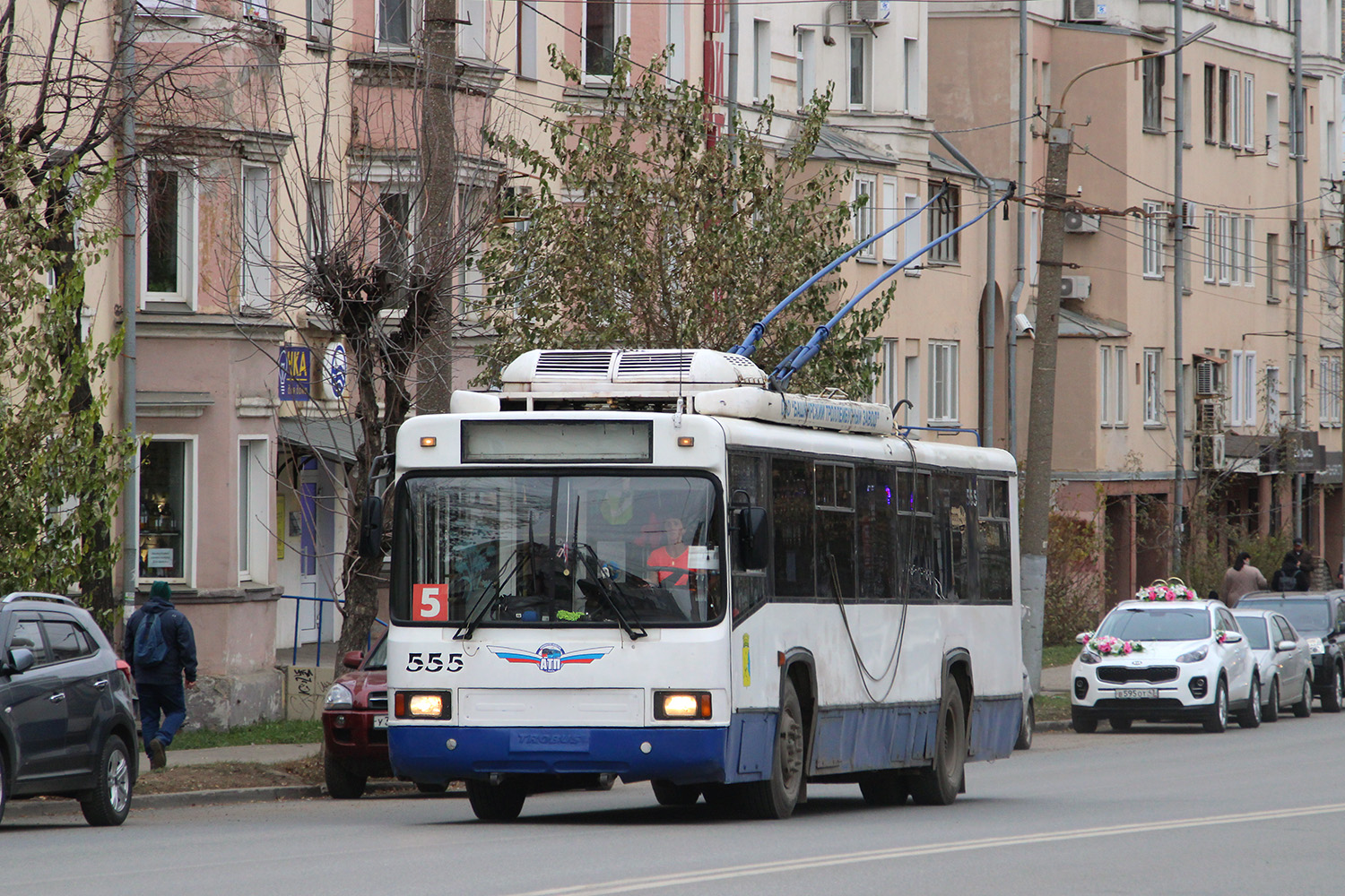 Киров, БТЗ-52764Р № 555