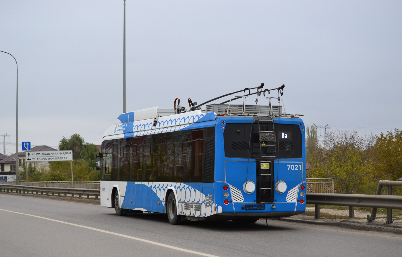 Волгоград, БКМ 32100D № 7021