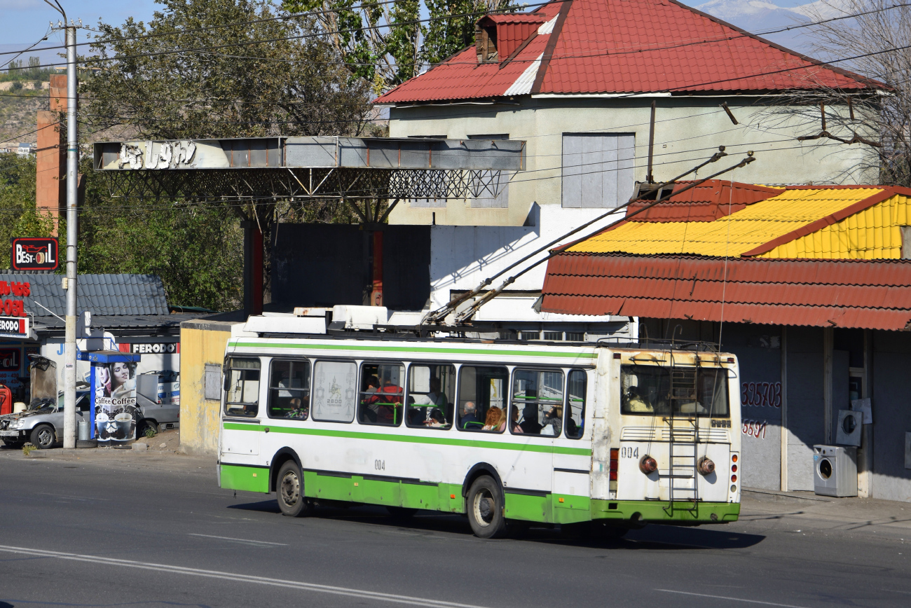 Ереван, ЛиАЗ-5280 (ВЗТМ) № 004