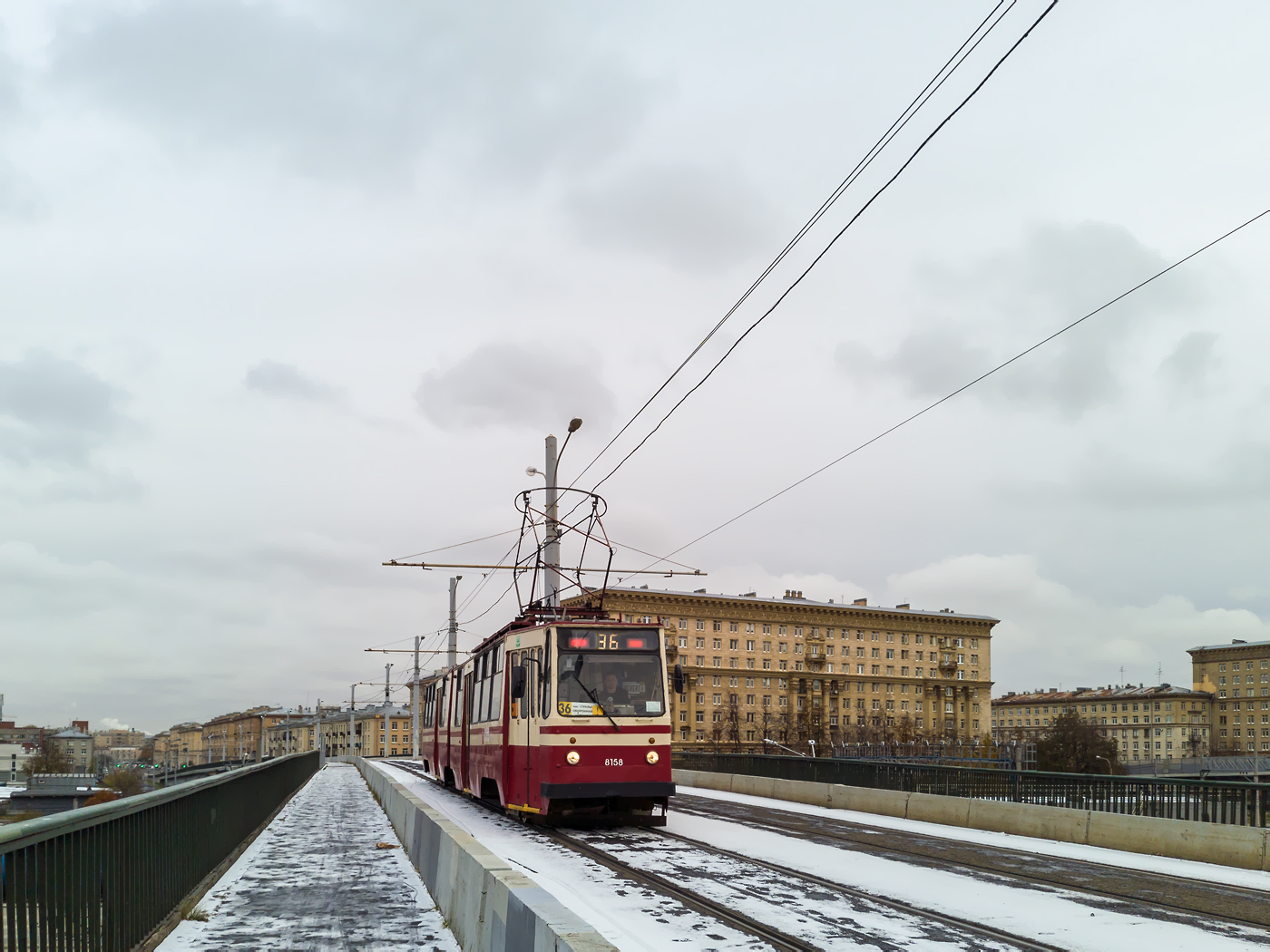 Sankt Petersburg, LVS-86K Nr. 8158