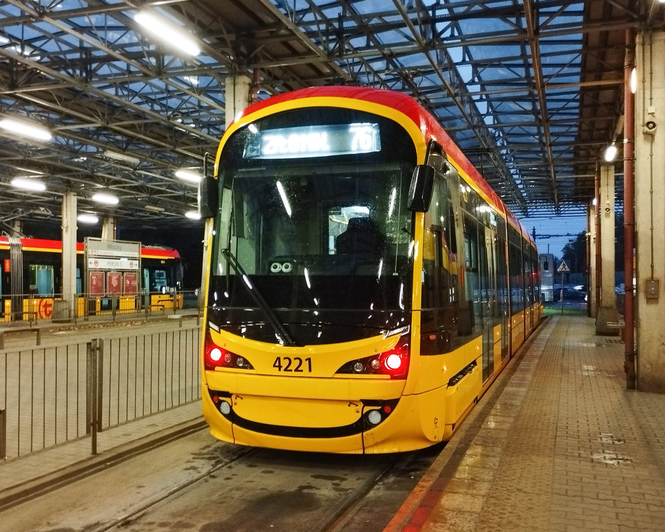 Varšuva, Hyundai Rotem 140N nr. 4221