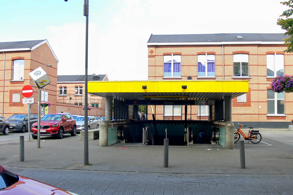Antwerpen — Stations Antwerpen — Stations
