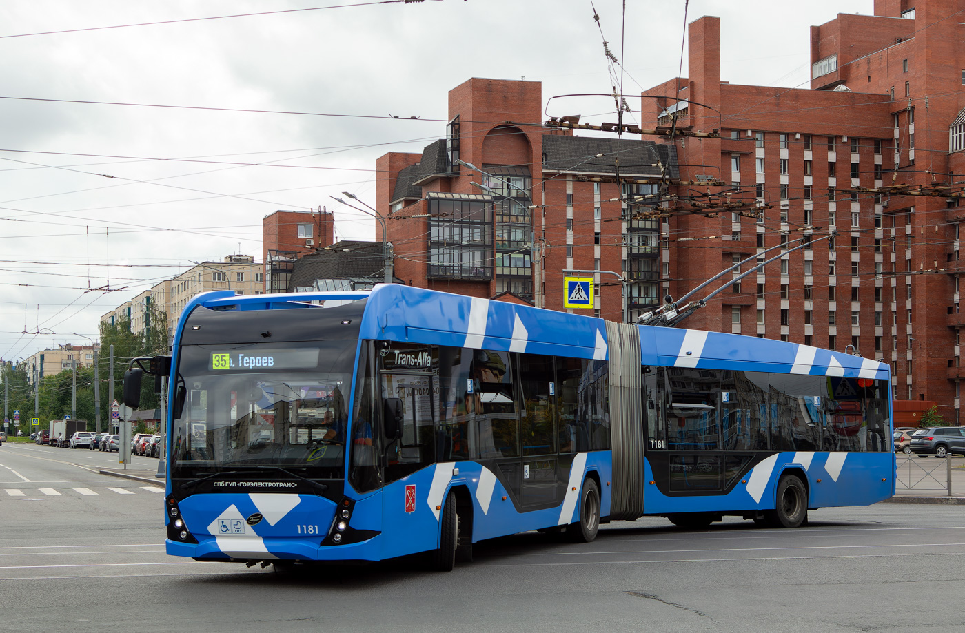 Санкт-Петербург, ВМЗ-6215.01 «Премьер» № 1181