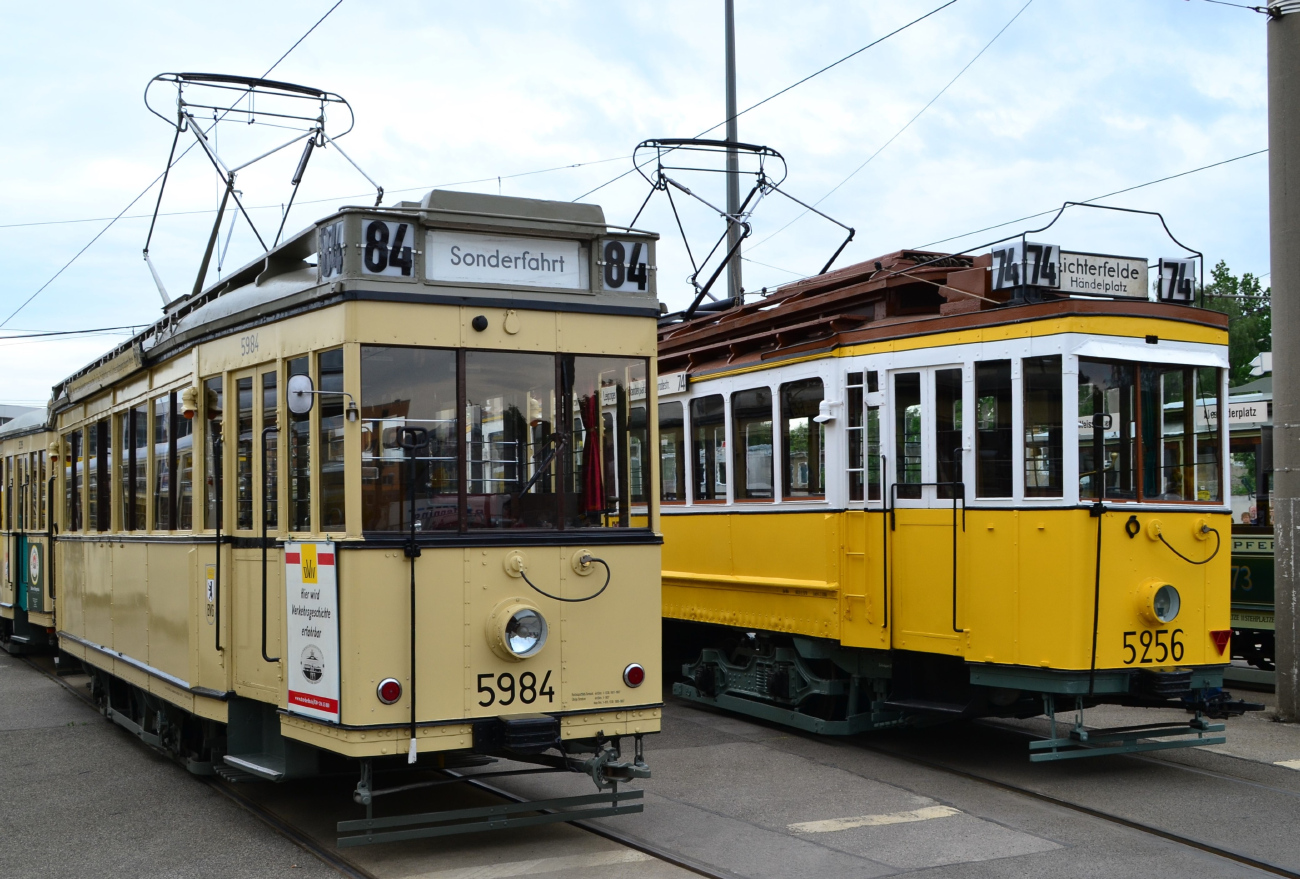 Берлин, BVG T 24/49 № 5984; Берлин, Herbrand TD 07/25 № 5256; Берлин — Празднование 150-летия трамвая