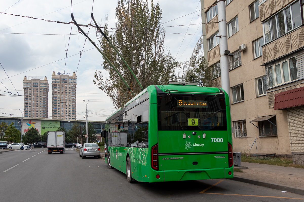 Alma-Ata, Yutong ZK6128BEVG (QazTehna) č. 7000 Alma-Ata, Yutong ZK6128BEVG (QazTehna) č. 7000