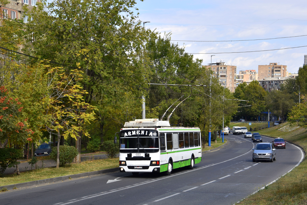 Ереван, ЛиАЗ-5280 (ВЗТМ) № 033