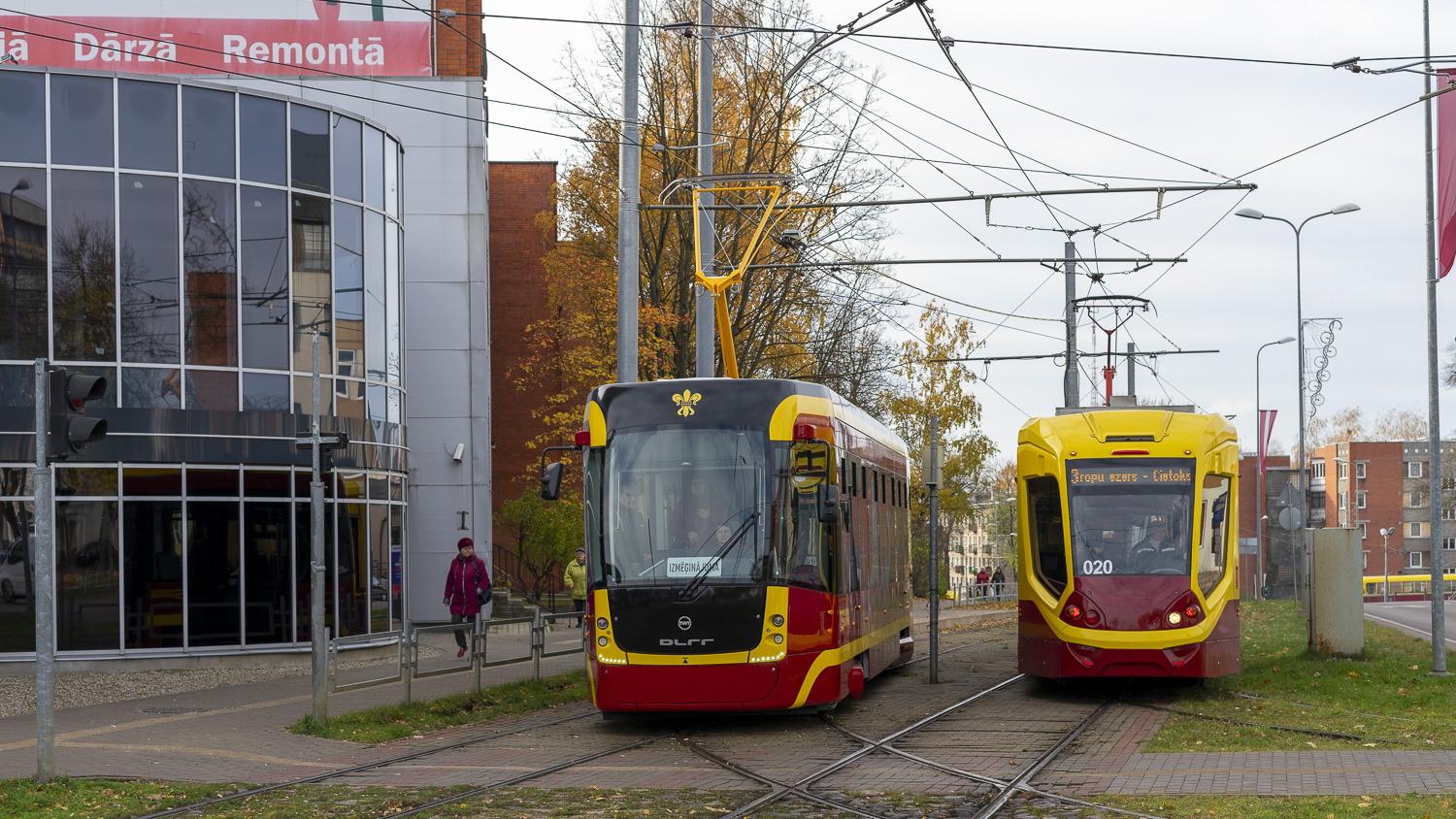 Даугавпилс, EVO 1 № 022; Даугавпилс, 71-911 «City Star» № 020