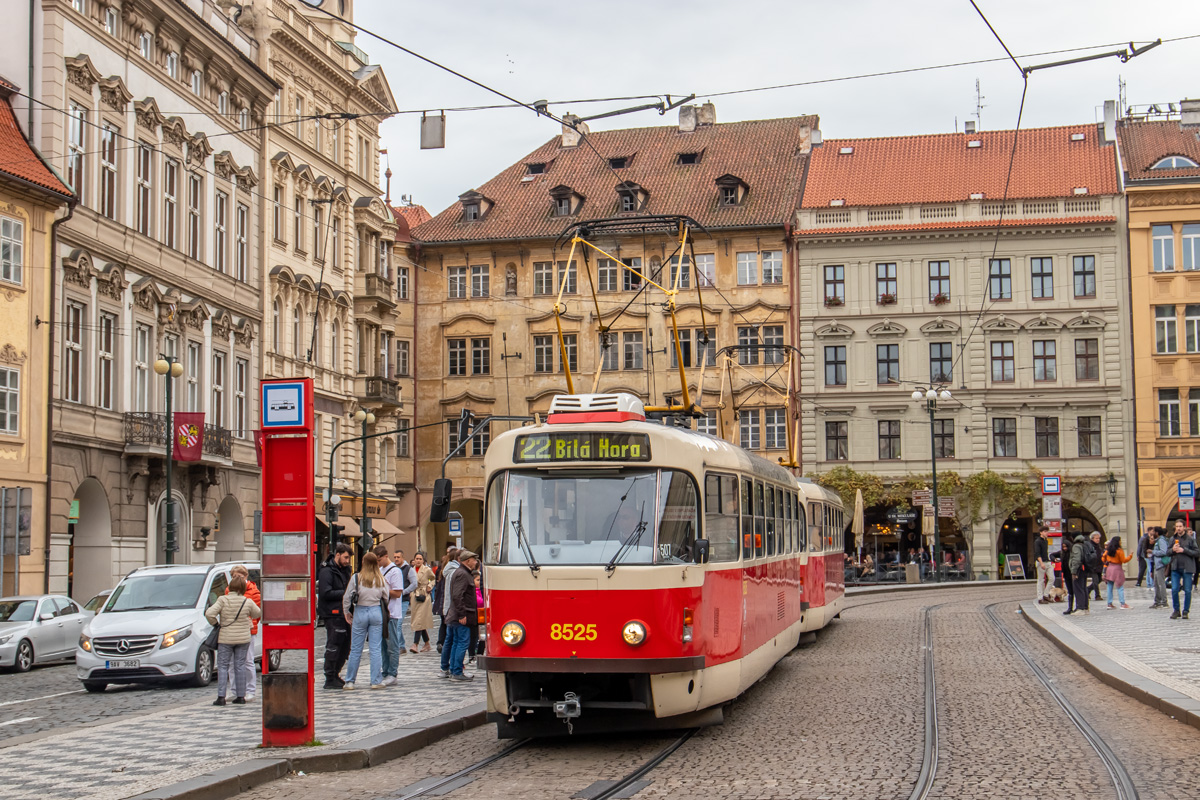 Прага, Tatra T3R.P № 8525