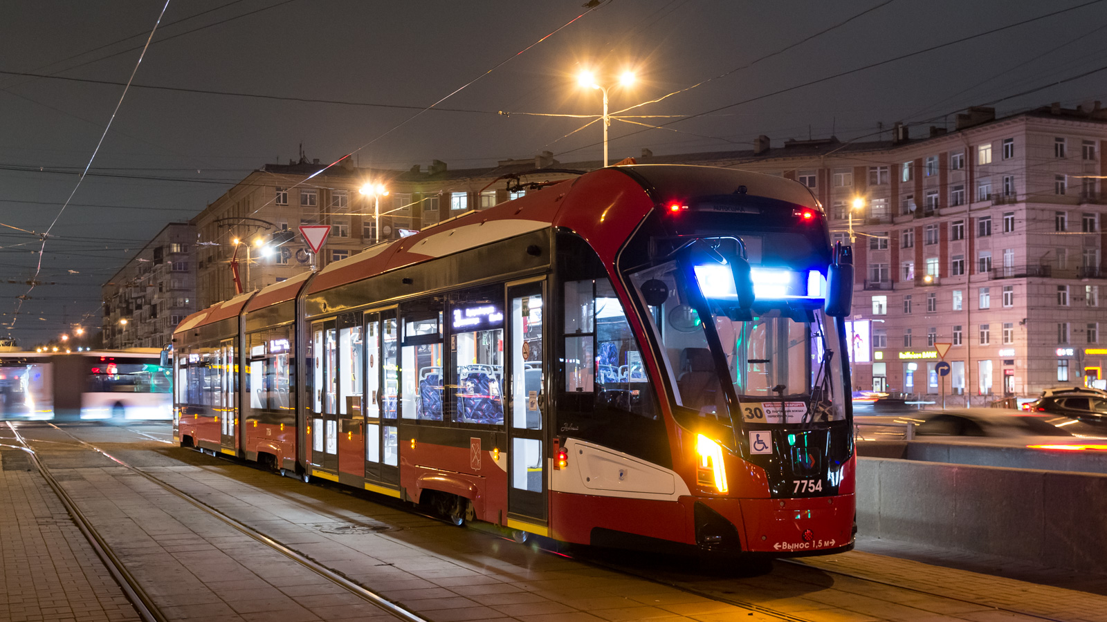 Saint-Petersburg, 71-932 “Nevskiy” № 7754