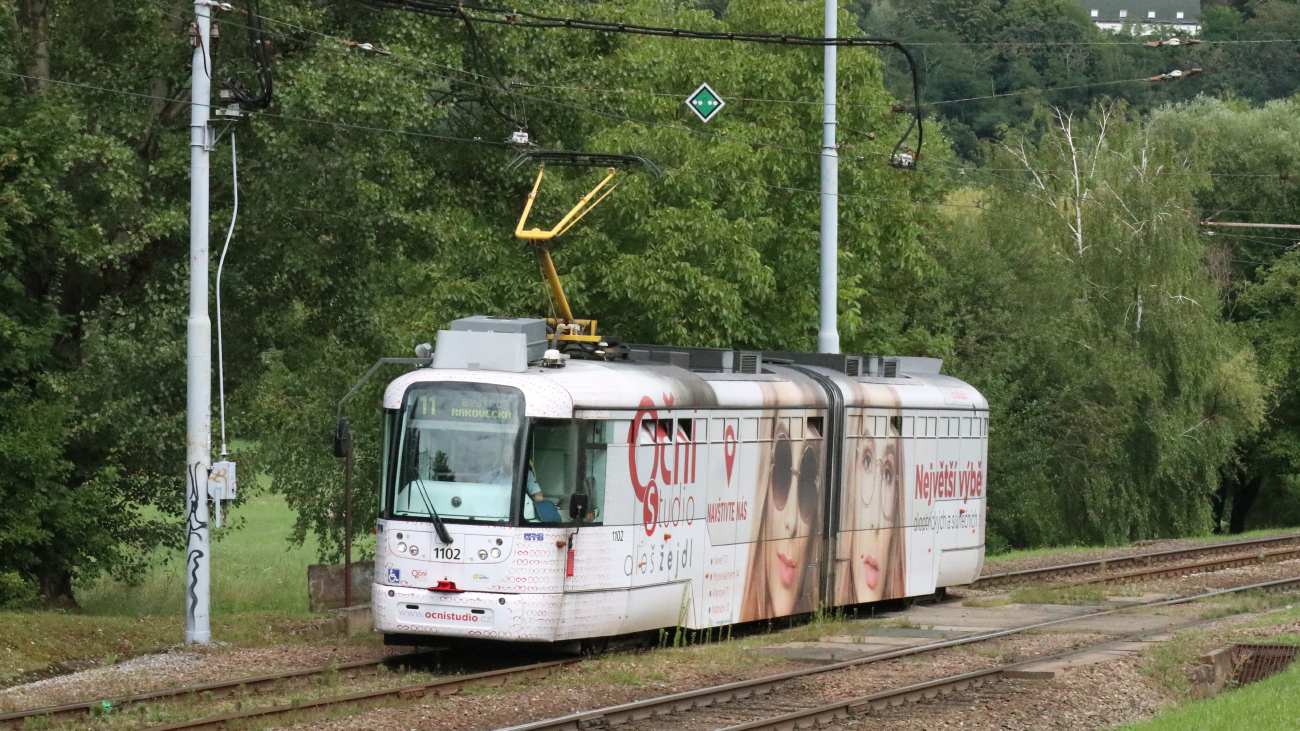 Brno, Vario LF2R.E № 1102