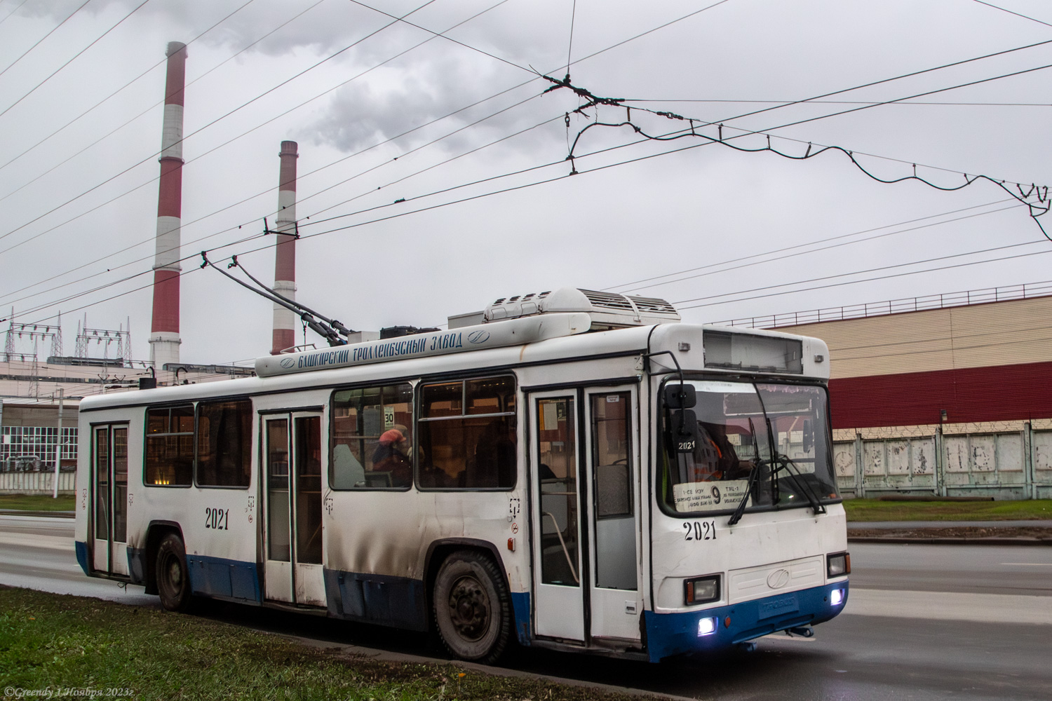 Уфа, БТЗ-52761Т № 2021