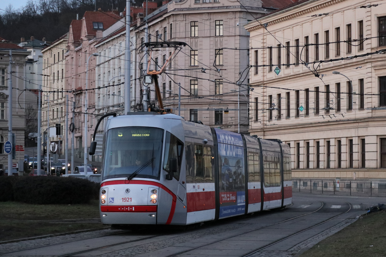 Брно, Škoda 13T Elektra № 1921 Брно, Škoda 13T Elektra № 1921
