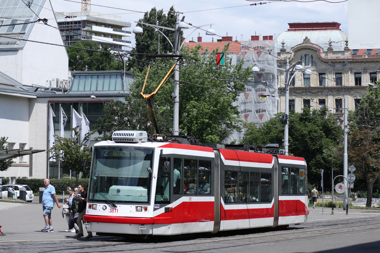 Brno, Škoda 03T6 Anitra № 1811