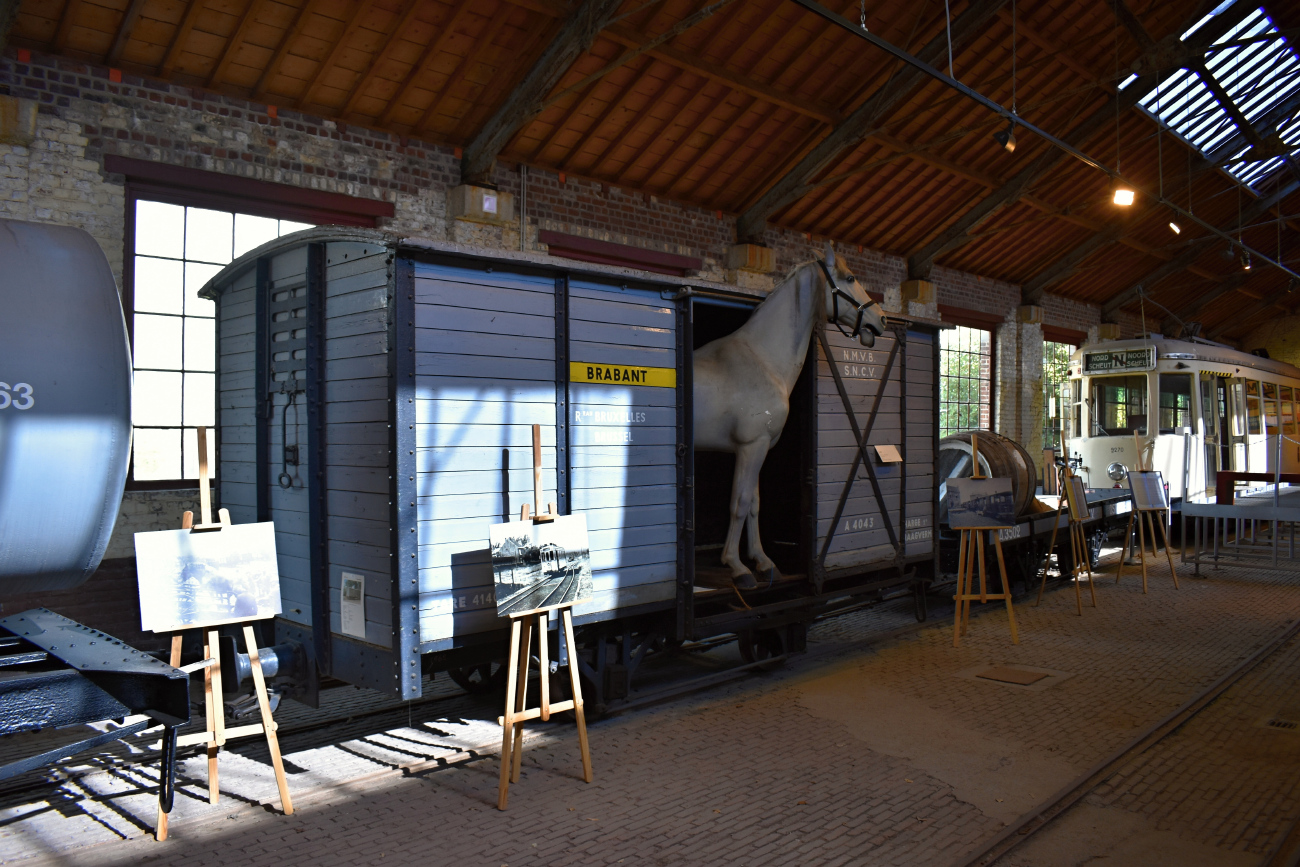 Схепдал, Двухосный прицепной Nivelles № A.4043