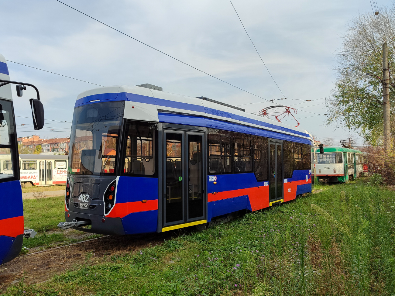 Владикавказ, 71-412 № 482