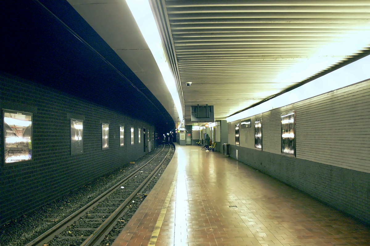 Антверпен — Stations Антверпен — Stations