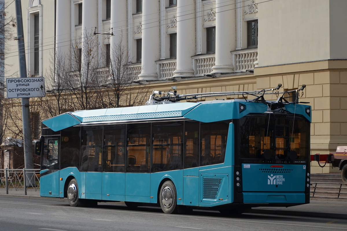 Казань, МАЗ-303Т22 № 1009