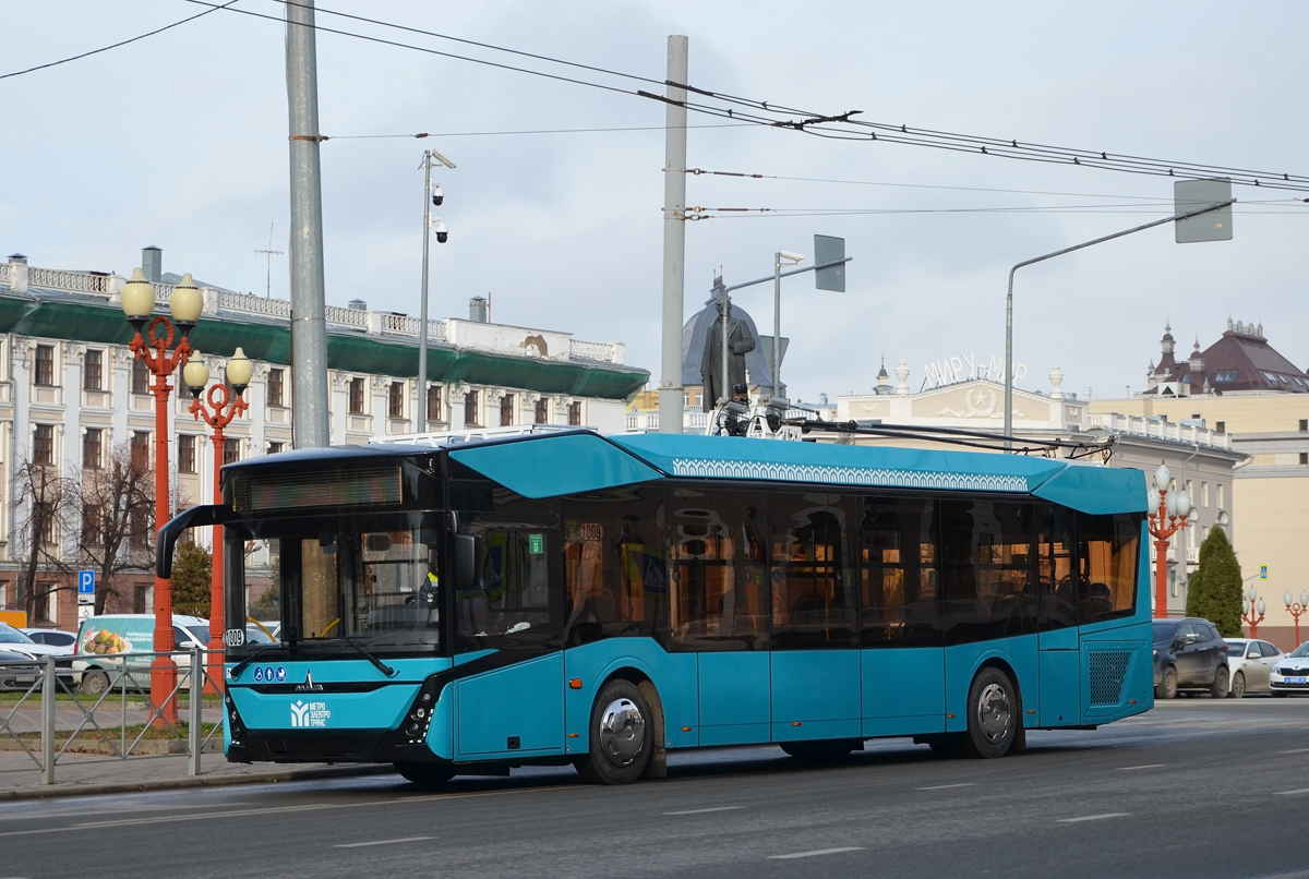 Казань, МАЗ-303Т22 № 1009