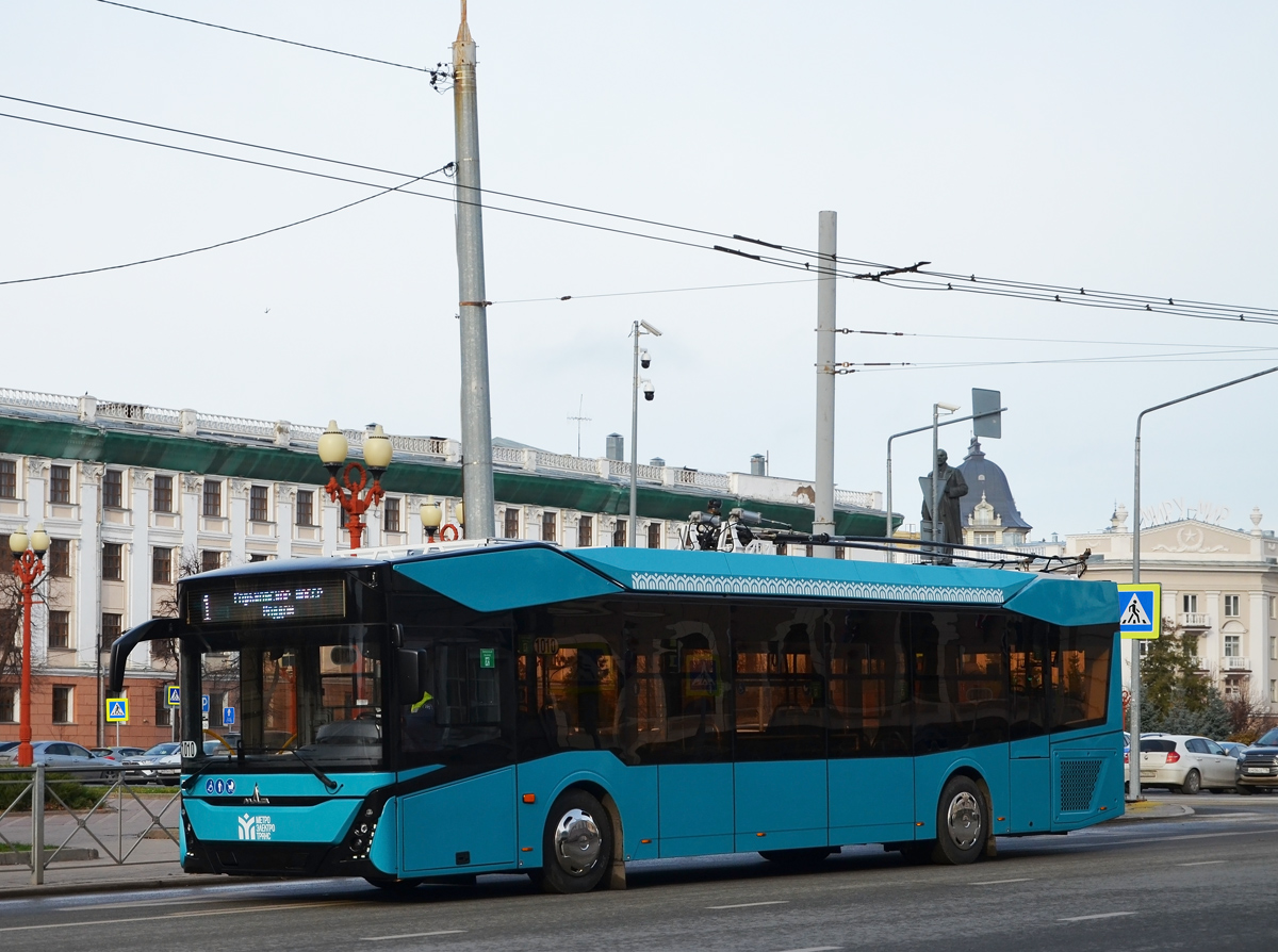 Казань, МАЗ-303Т22 № 1010