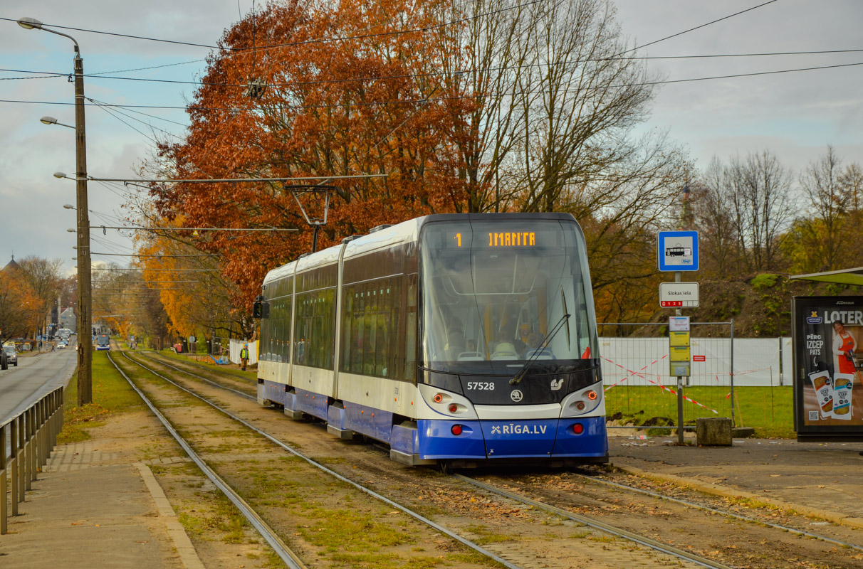 Riga, Škoda 15T2 ForCity Alfa Riga Br. 57528