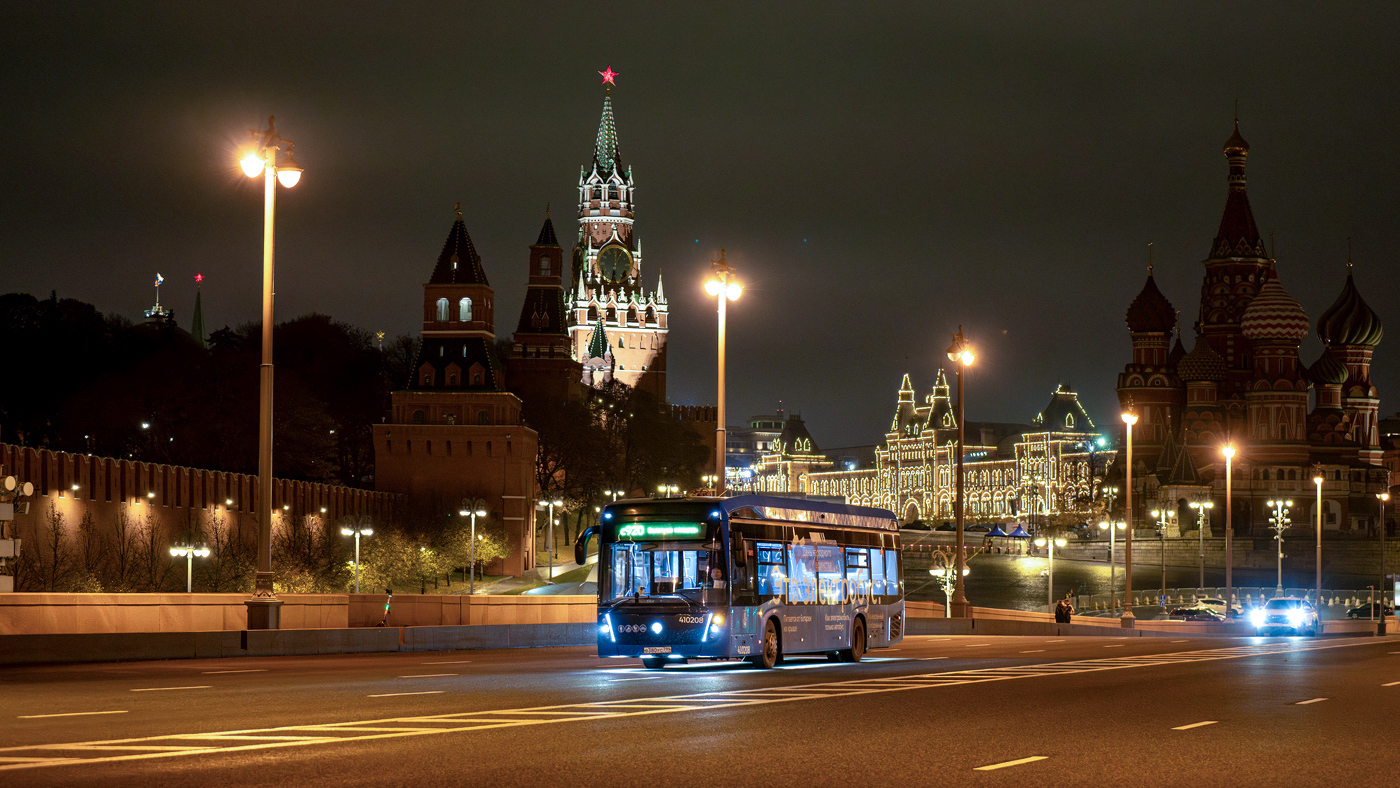 Москва, КАМАЗ-6282 № 410208