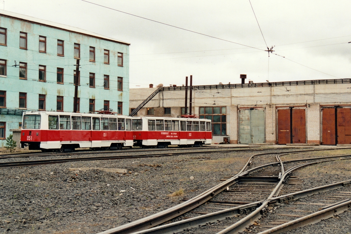 Усть-Илимск, 71-605 (КТМ-5М3) № 051