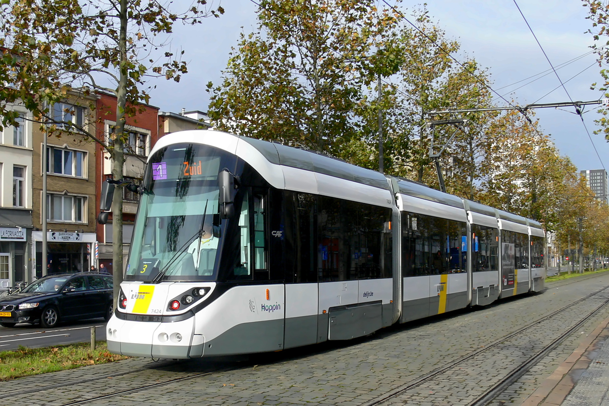 Антверпен, CAF Urbos 100 № 7424