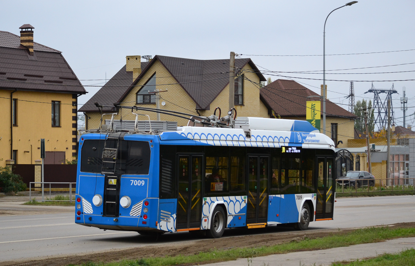 Волгоград, БКМ 32100D № 7009