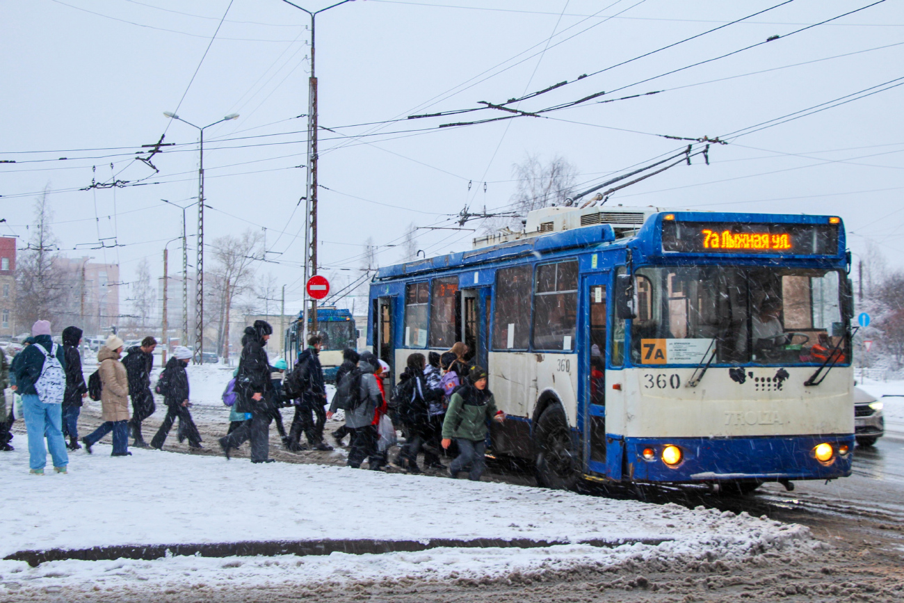Петрозаводск, ЗиУ-682Г-016.02 № 360; Петрозаводск — Разные фотографии