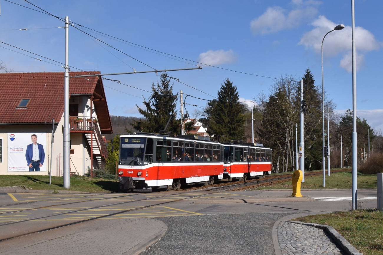 Брно, Tatra T6A5 № 1241