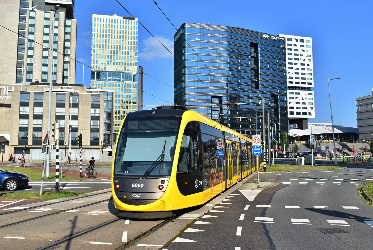 Утрехт, CAF Urbos 100 № 6060