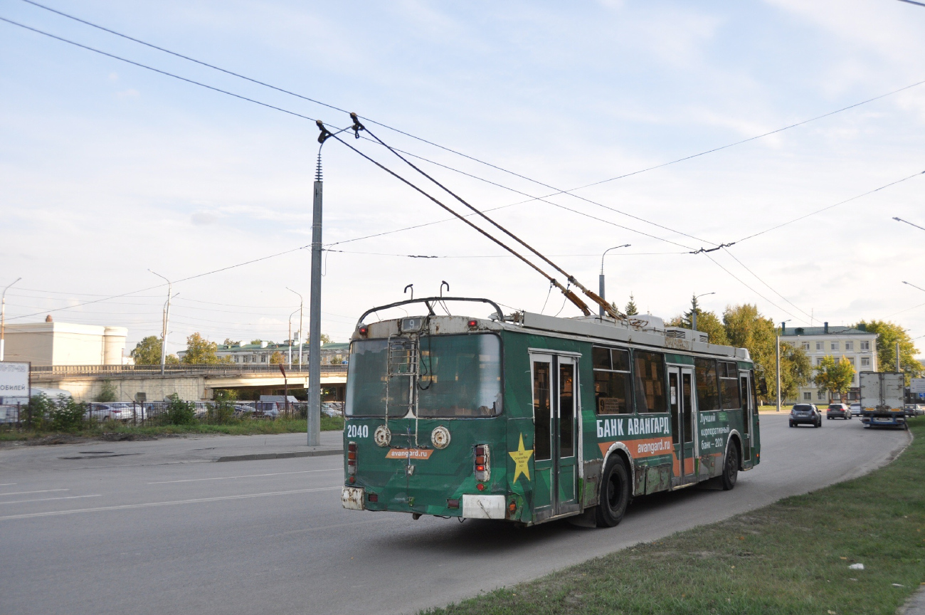 Пенза, ЗиУ-682Г-016.02 № 2040