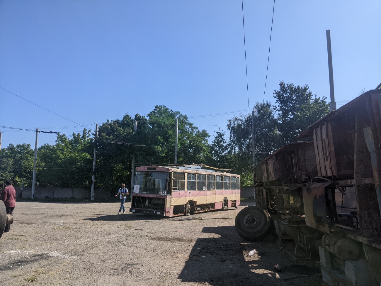 Черновцы, Škoda 14Tr89/6 № 323