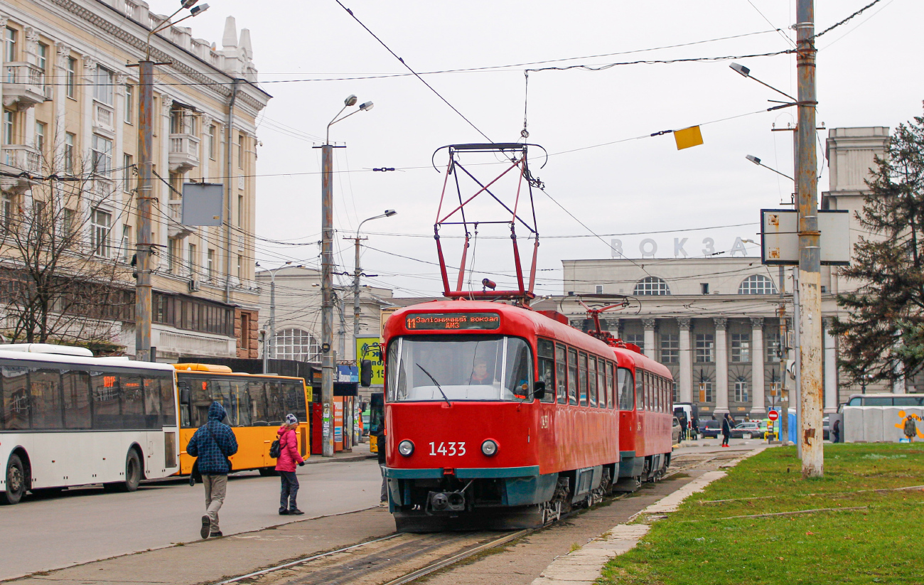 Dnipro, Tatra T4D-MT Nr. 1433