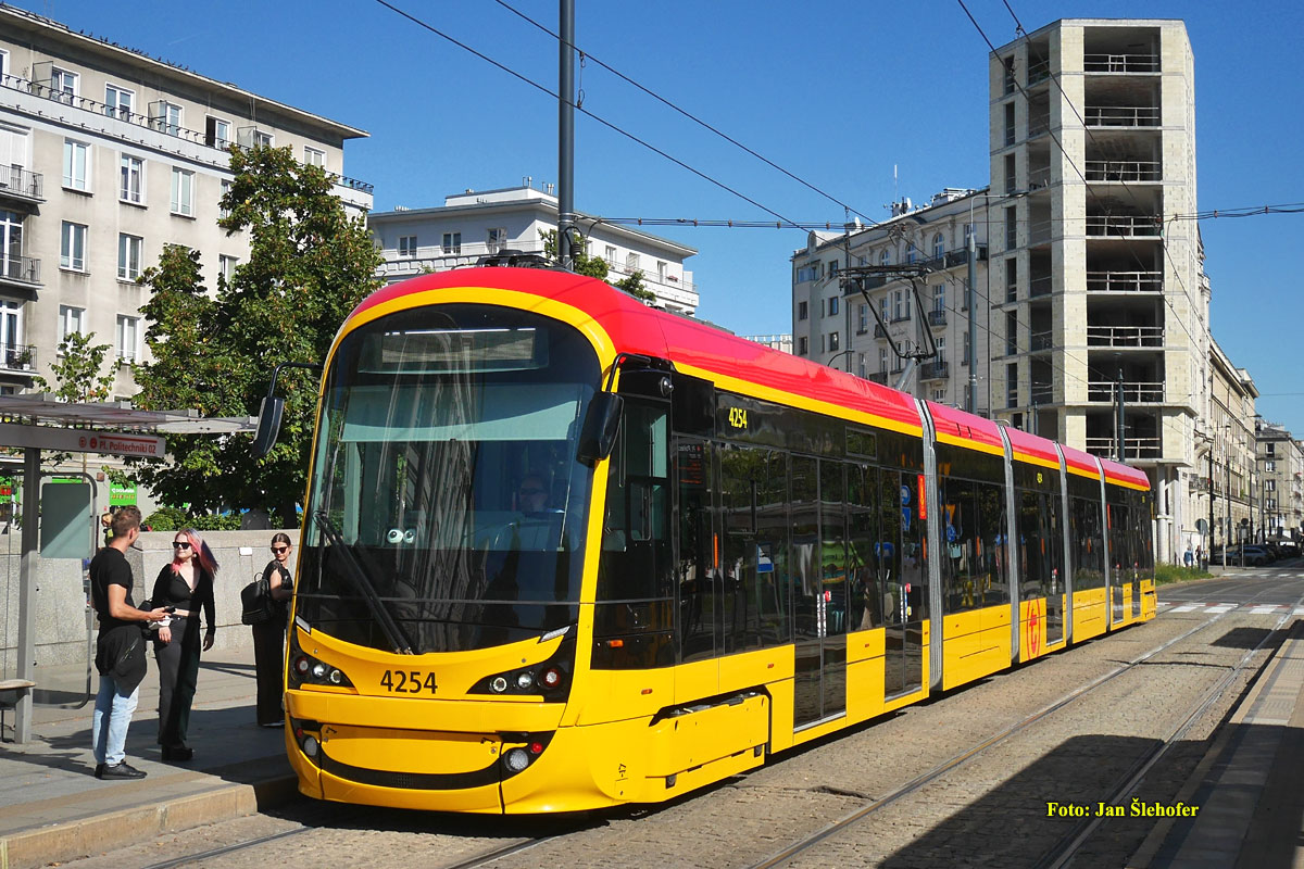 Варшава, Hyundai Rotem 140N № 4254