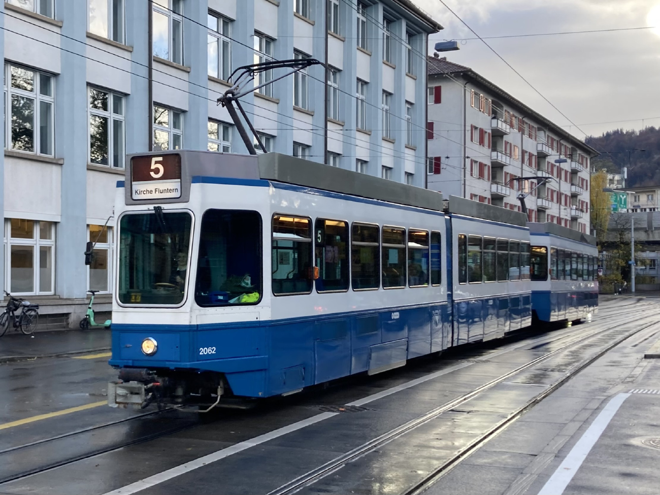 Zurich, SWP/SIG/BBC Be 4/6 "Tram 2000" Br. 2062