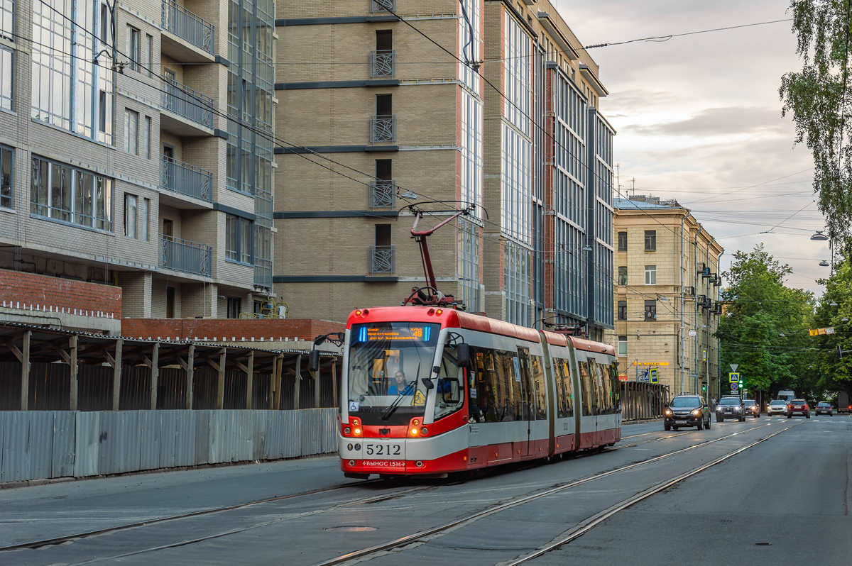 Санкт-Петербург, БКМ 84300М № 5212